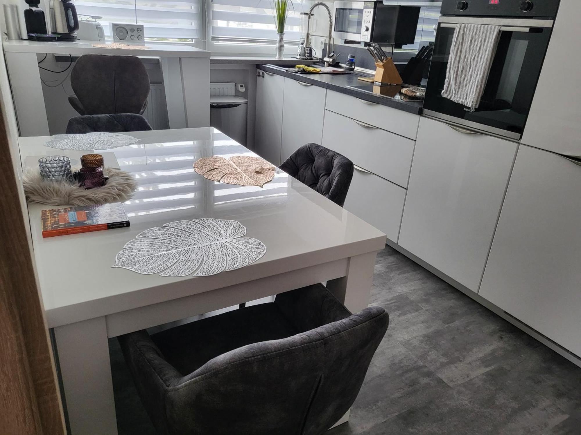 Lounge 2 * Koblenz (Rhineland-Palatinate)